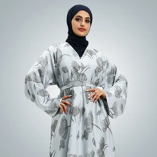The Craft of Accessorising and Enhancing Your Abaya for Ramadan and Eid
